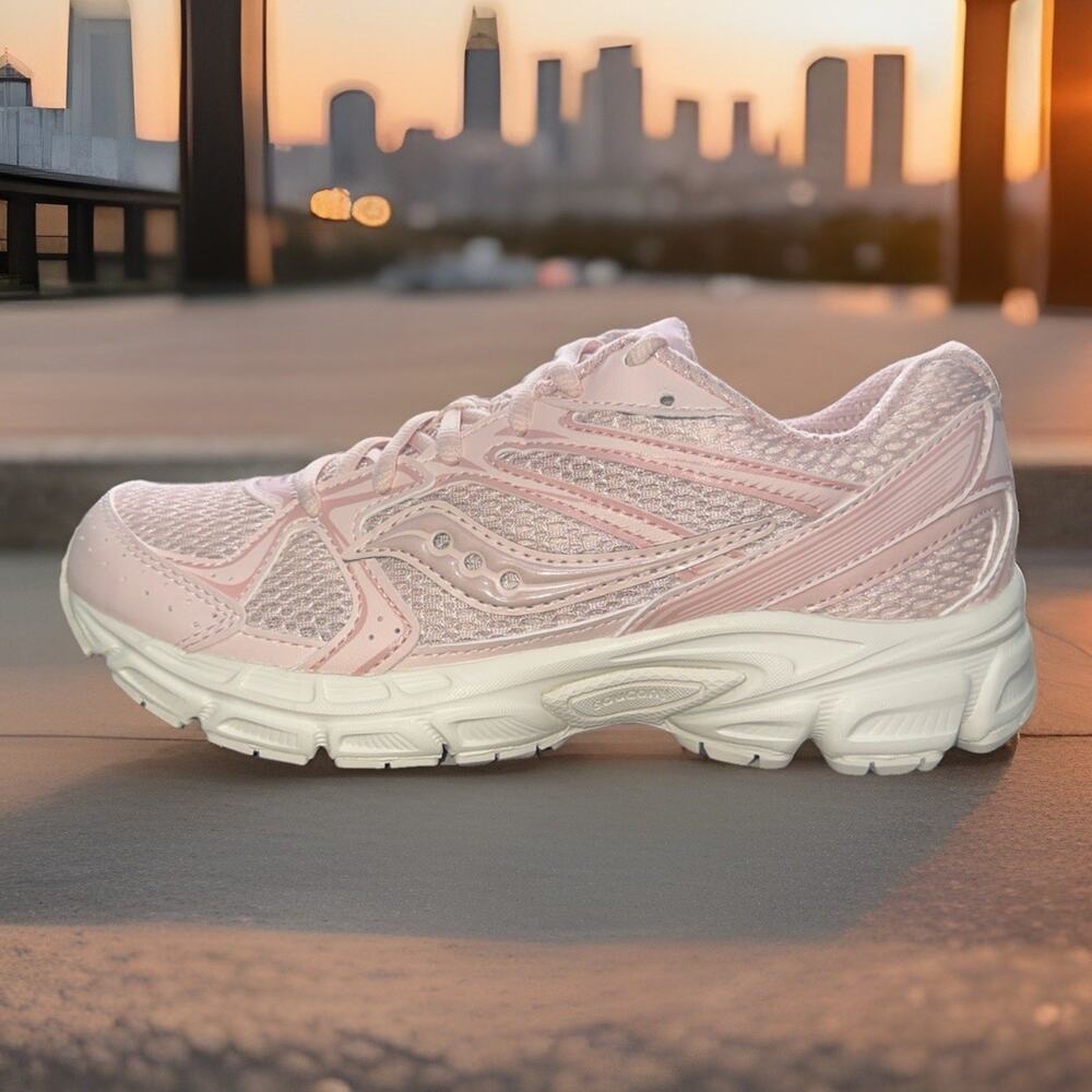 New Women's Size 9 Saucony Ride Millenium Pink Rose S60812-19